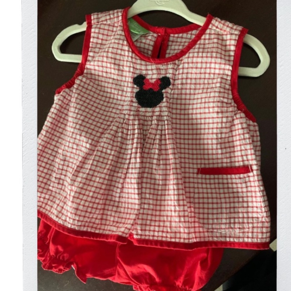 Smocked Baby Girl Disney Set :)